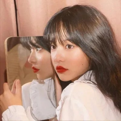 眼里余光都是你